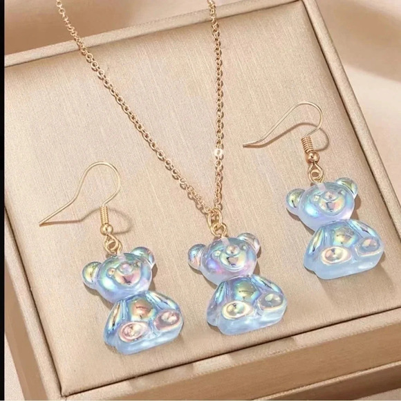 2 LEFT! Cute Matching Gummy Bear Necklace & Earrings Set - Picture 2 of 4